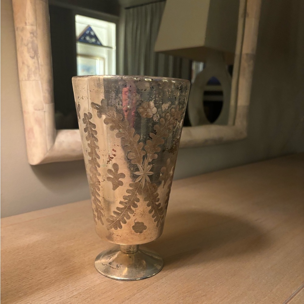 Elegant Silver Floral Vase